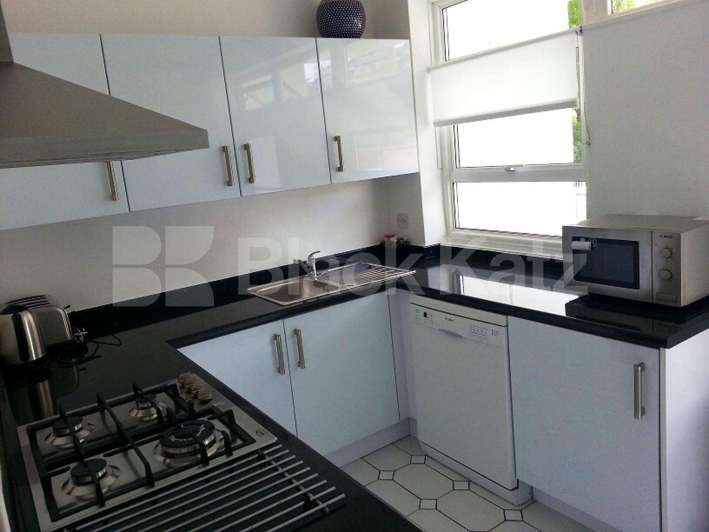 			NEW INSTRUCTION, 1 Bedroom, 1 bath, 1 reception Apartment			 Wickstead House, County Street